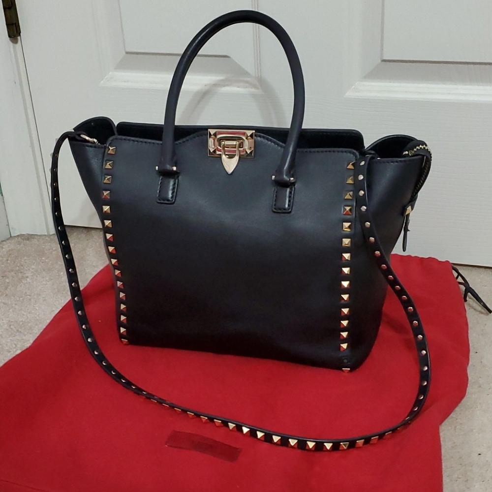Valentino Rockstud Leather Pagoda shopper Bag